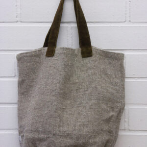 natural linen bags, linen bags, luxury linen bags, handmade linen bags, spa linen bags, linen spa bags, linen beach bags, eco-friendly linen bags, premium linen bags, spa Accessory, beach accessory, durable linen bags, versatile linen bags, elegant linen bags, linen tote, linen shoulder bags, linen bags with leather straps, sustainable linen bags, linen gym bags, eco-conscious fashion, fashionable linen bags,