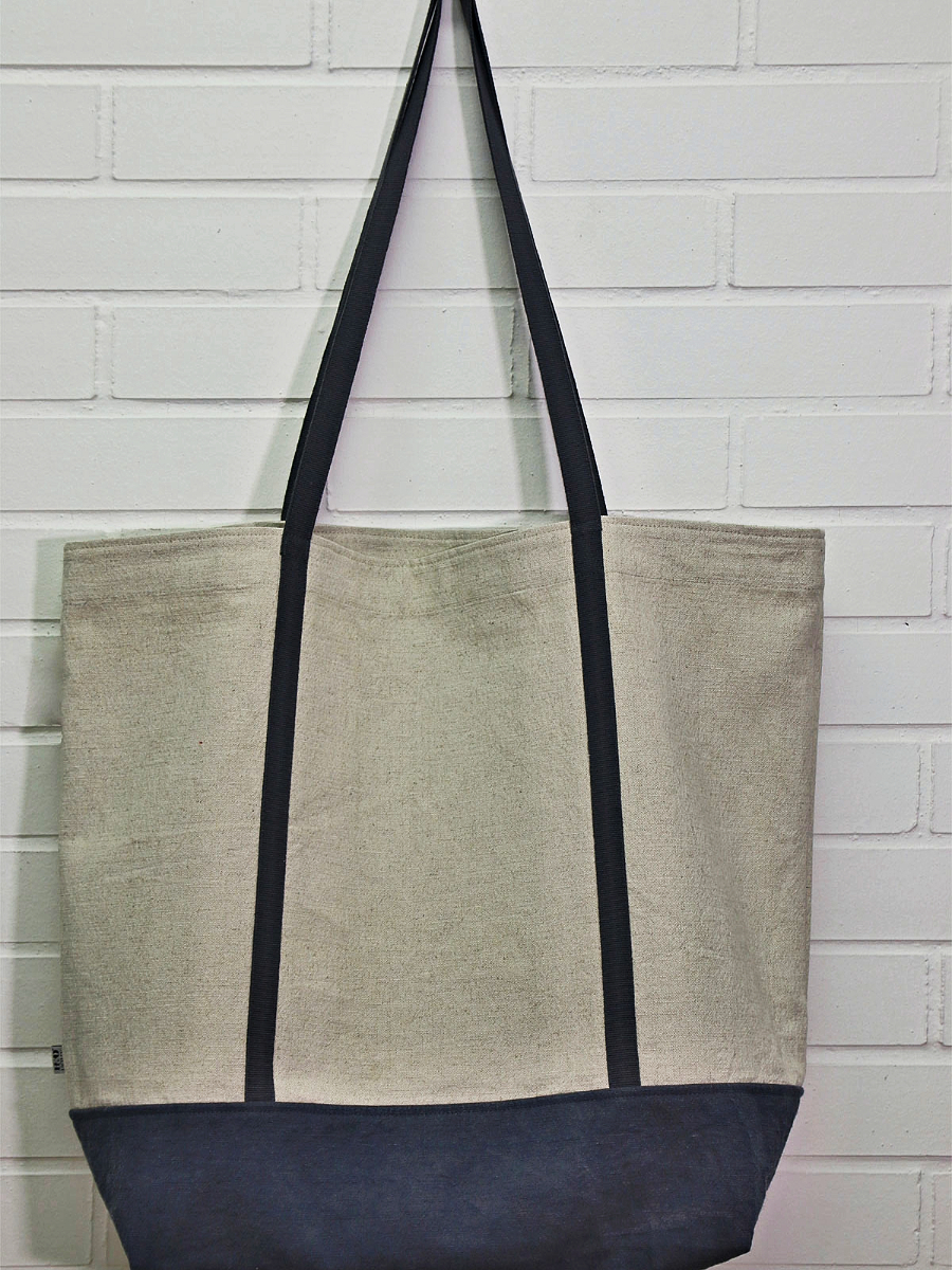 natural linen bags, linen bags, luxury linen bags, handmade linen bags, spa linen bags, linen spa bags, linen beach bags, eco-friendly linen bags, premium linen bags, spa Accessory, beach accessory, durable linen bags, versatile linen bags, elegant linen bags, linen tote, linen shoulder bags, linen bags with leather straps, sustainable linen bags, linen gym bags, eco-conscious fashion, fashionable linen bags,